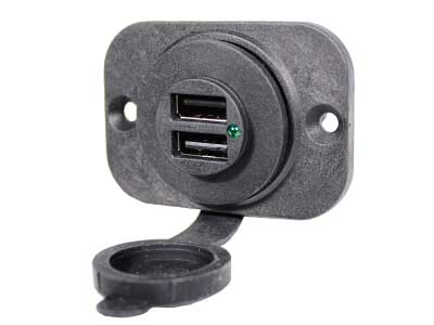 USB-RASIA 12/24V --> 2,1A/5V 2-PORTTIA