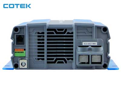 INVERTTERI COTEK SINI 12V 700W