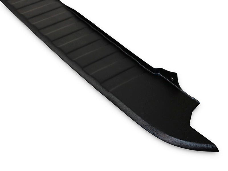 TAKAPUSKURIN LASTAUSSUOJA (ABS-BLACK)