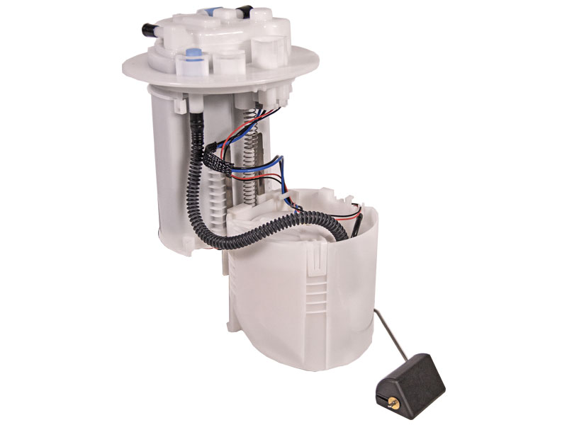 POLTTOAINEPUMPPU TOYOTA AVENSIS